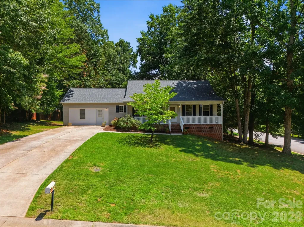 147 Valley Glen Drive Troutman NC 28166