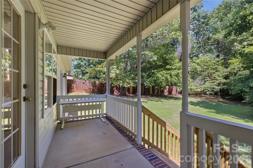 147 Valley Glen Drive Troutman NC 28166