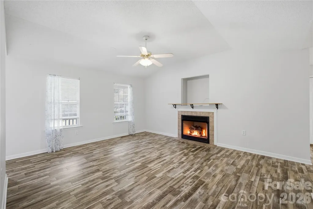 147 Valley Glen Drive Troutman NC 28166