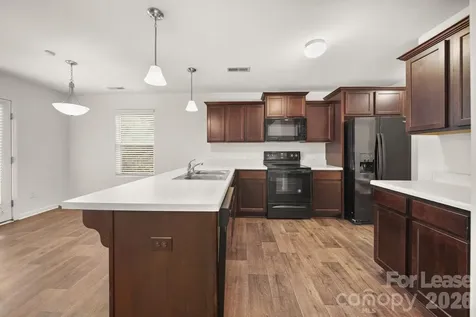 1025 Newfound Hollow Drive Charlotte NC 28214