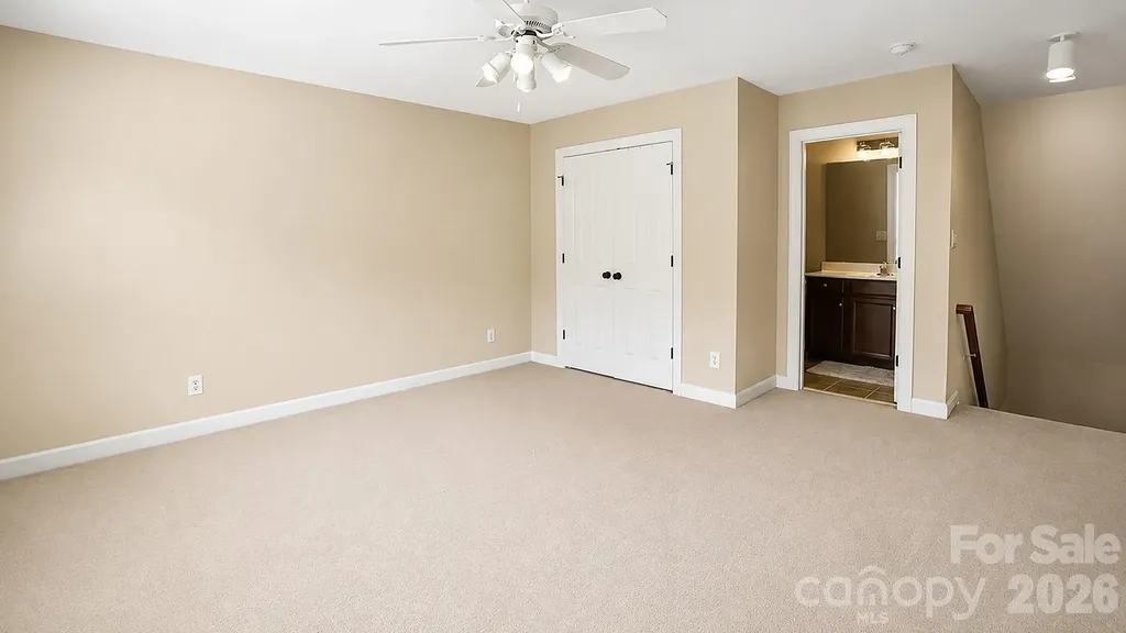 1006 Channelstone Way Matthews NC 28104