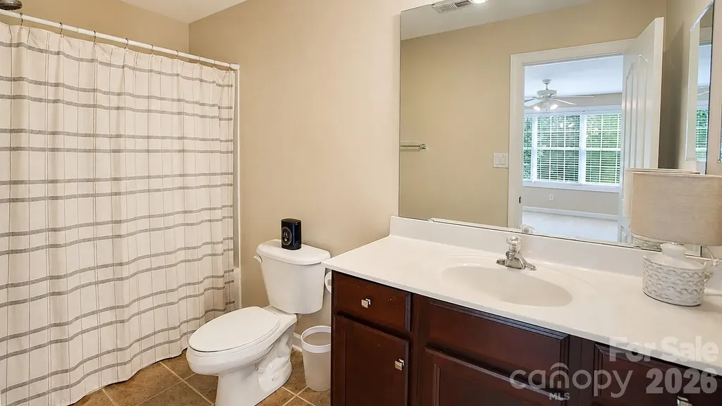 1006 Channelstone Way Matthews NC 28104