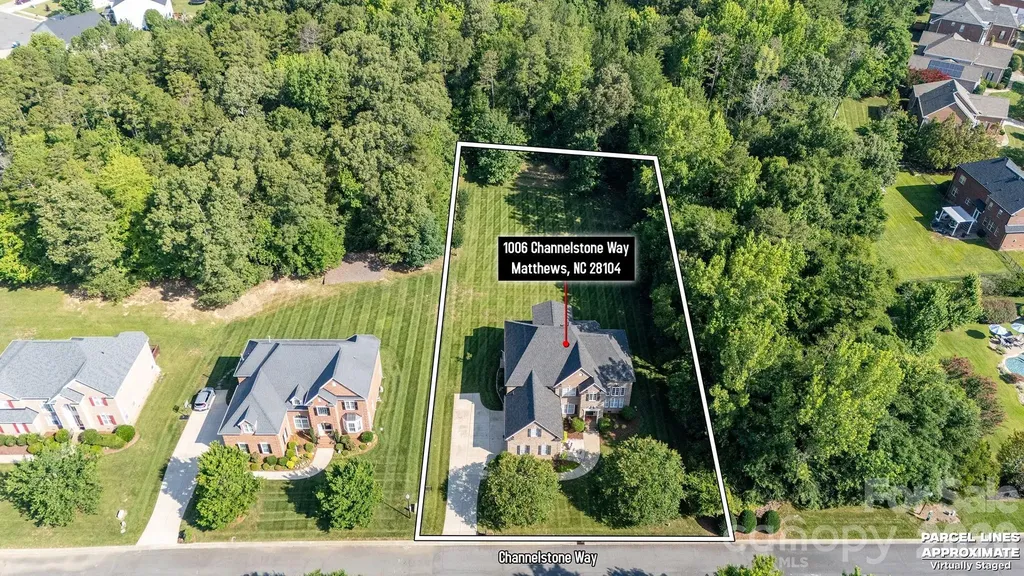 1006 Channelstone Way Matthews NC 28104