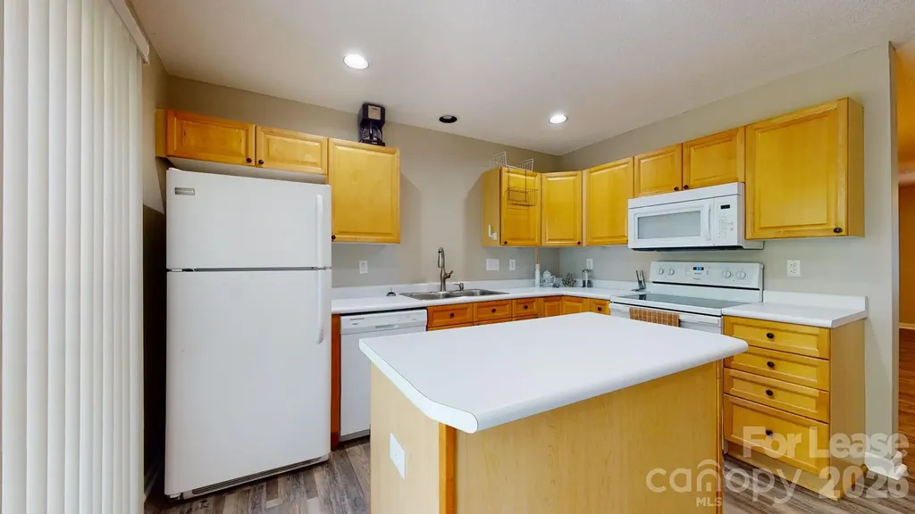 670 Emerald Cove Drive Charlotte NC 28262