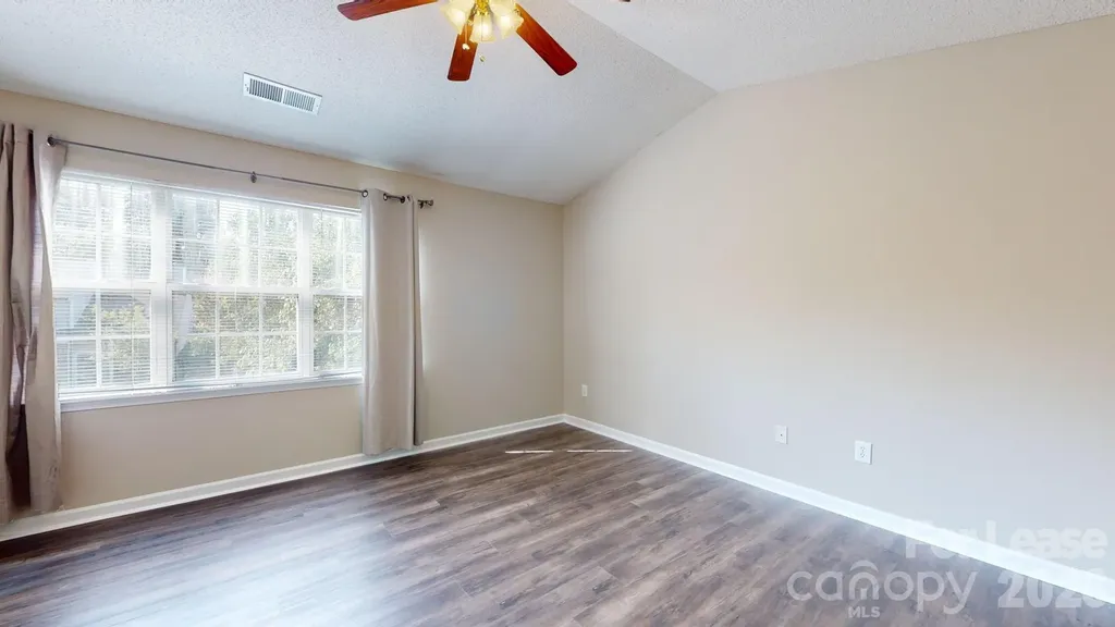 670 Emerald Cove Drive Charlotte NC 28262