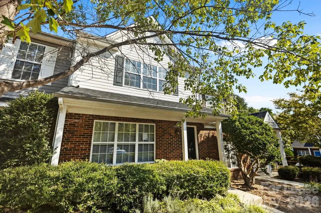 670 Emerald Cove Drive Charlotte NC 28262