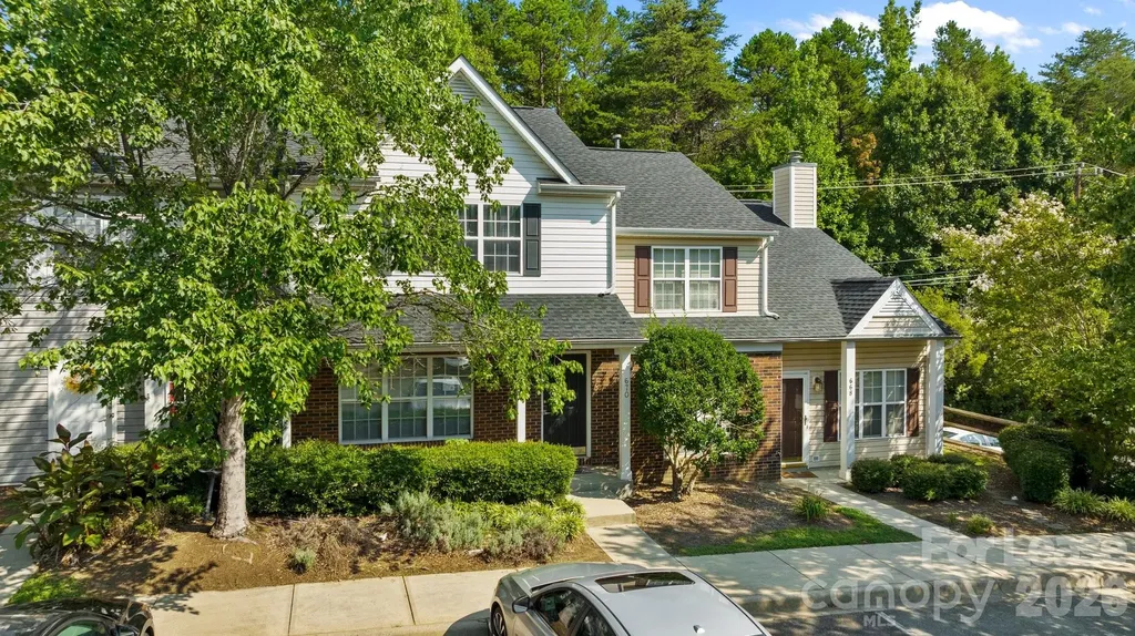 670 Emerald Cove Drive Charlotte NC 28262