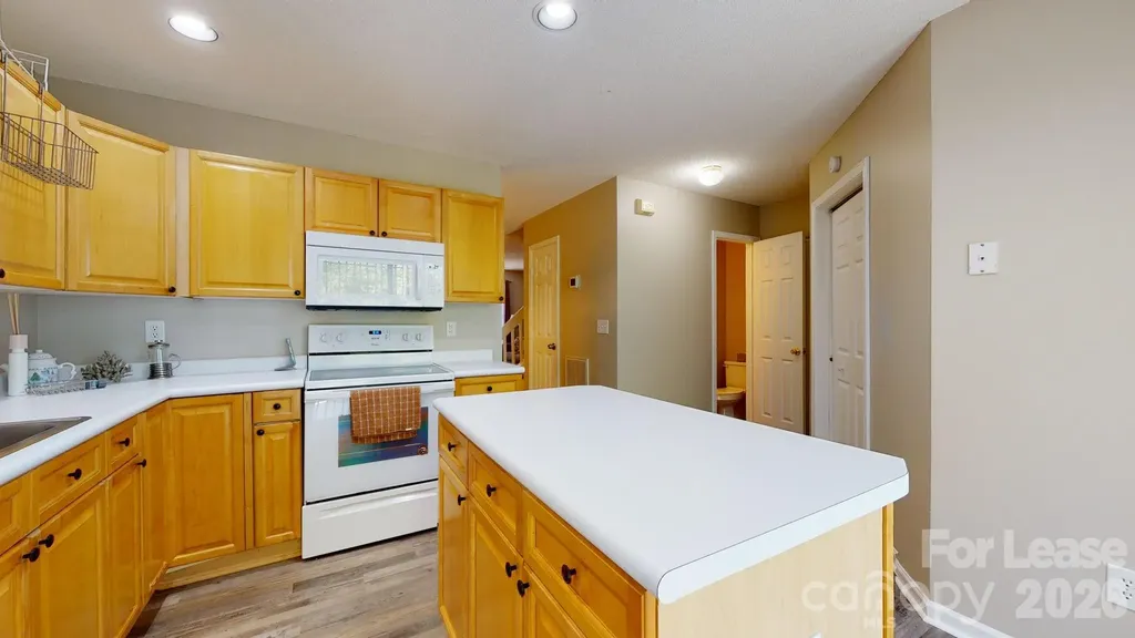 670 Emerald Cove Drive Charlotte NC 28262