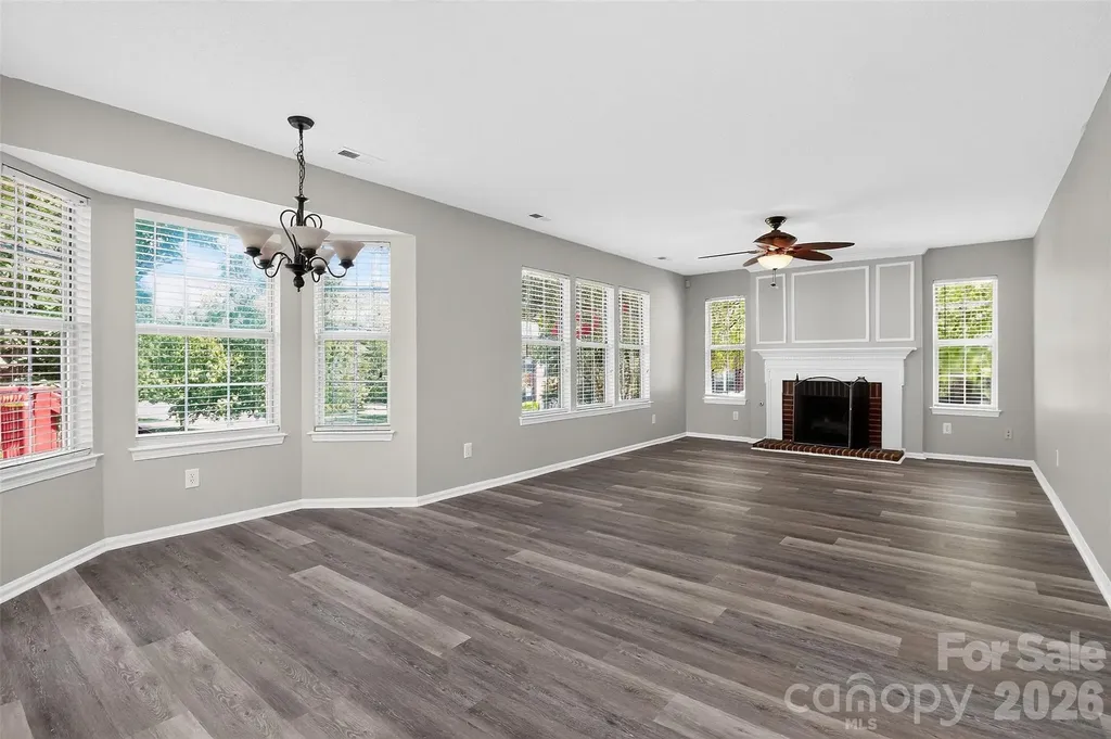 6102 Tesh Court Charlotte NC 28269