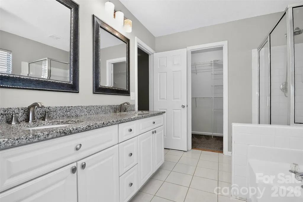 6102 Tesh Court Charlotte NC 28269