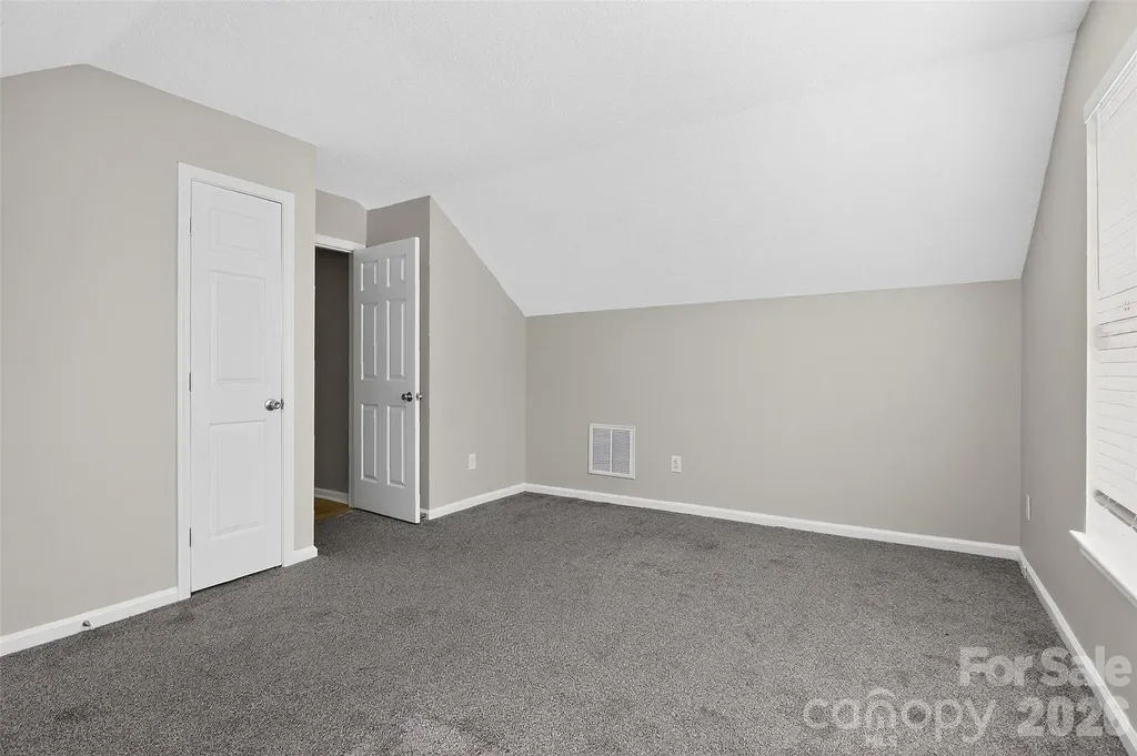 6102 Tesh Court Charlotte NC 28269