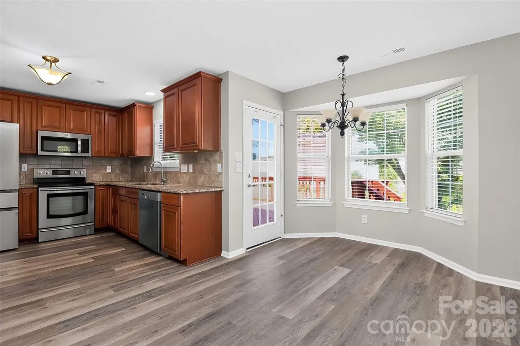 6102 Tesh Court Charlotte NC 28269