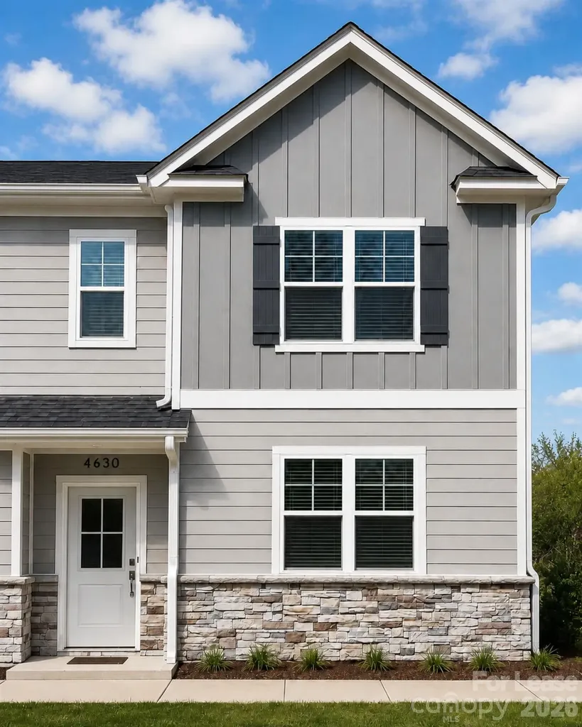 4630 Dogwood Place Charlotte NC 28212