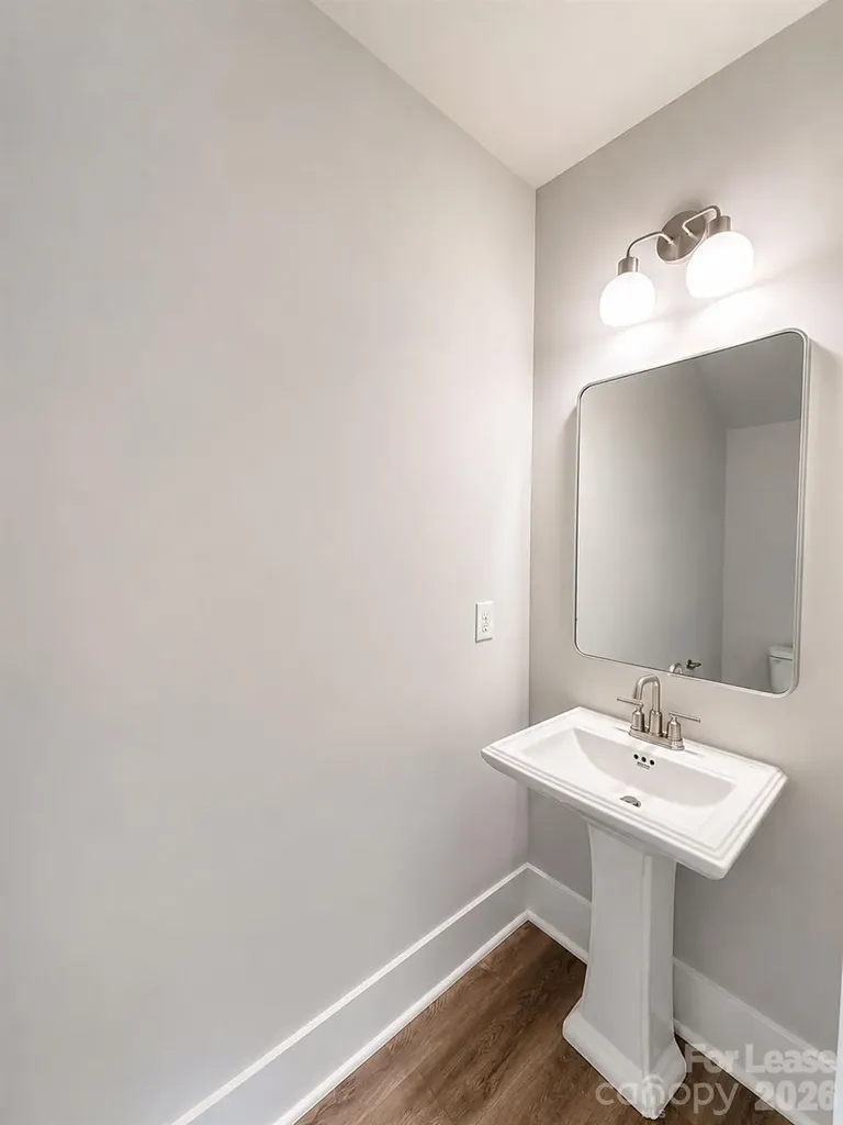 4630 Dogwood Place Charlotte NC 28212