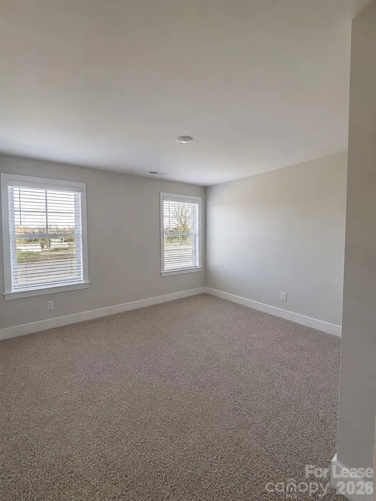 4630 Dogwood Place Charlotte NC 28212