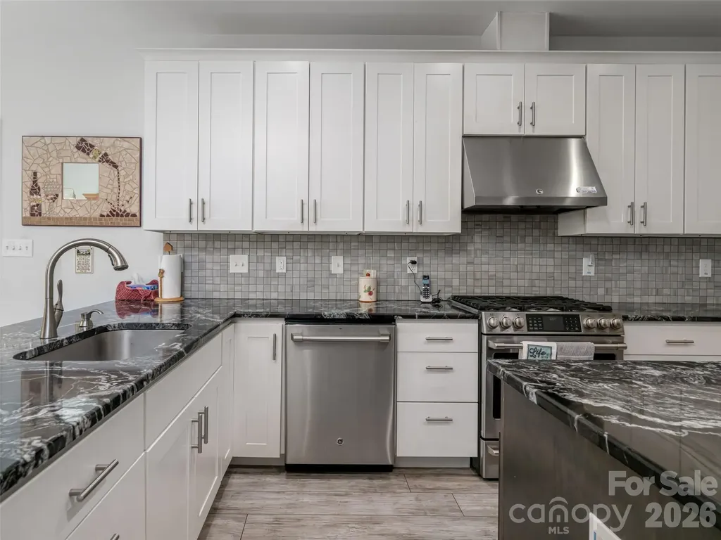 51 Verde Drive Asheville NC 28806
