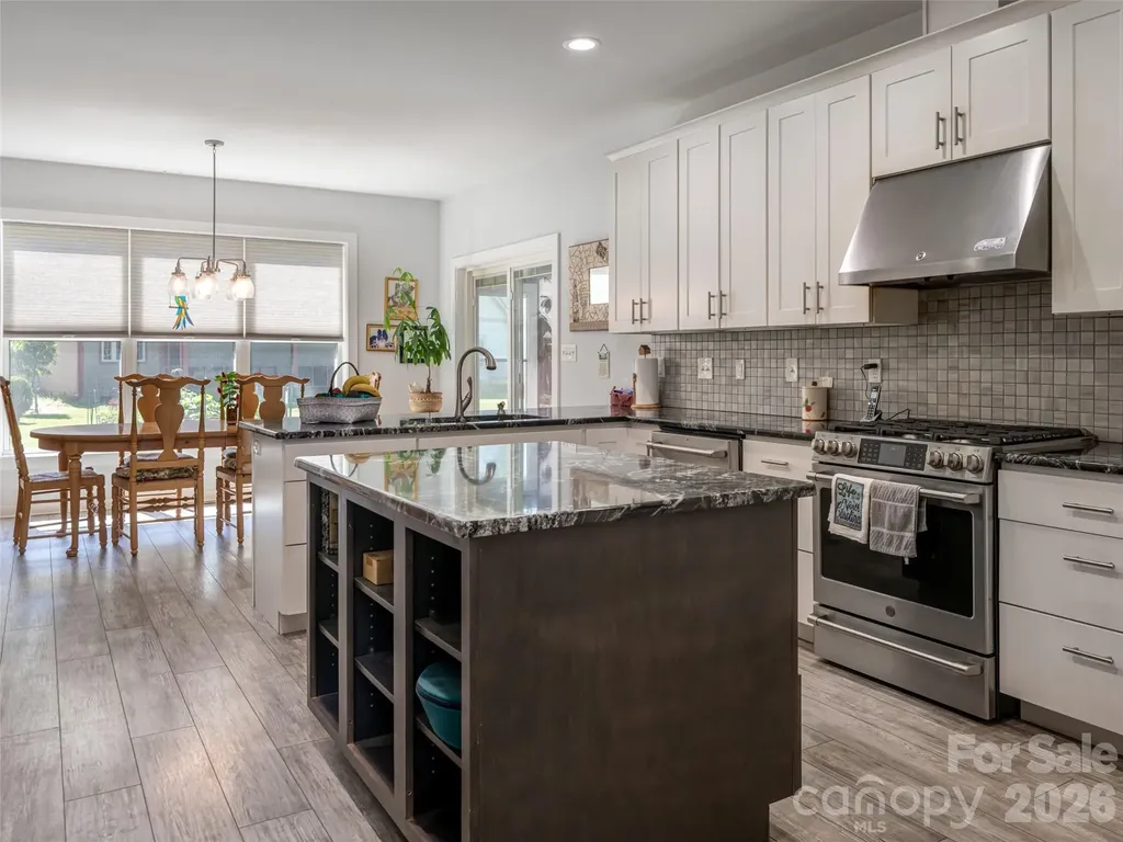 51 Verde Drive Asheville NC 28806