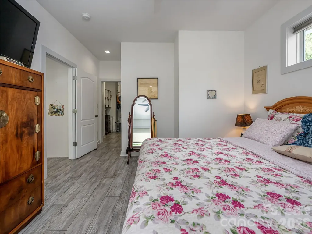 51 Verde Drive Asheville NC 28806