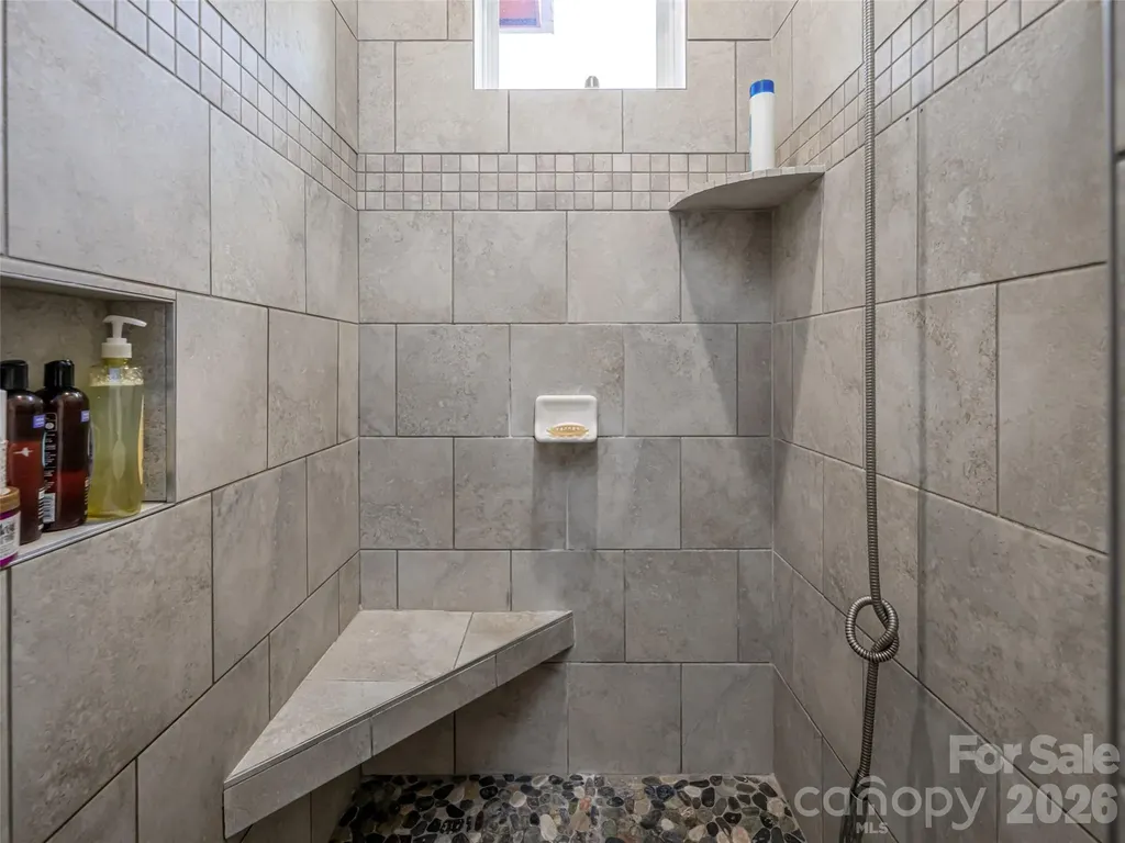 51 Verde Drive Asheville NC 28806