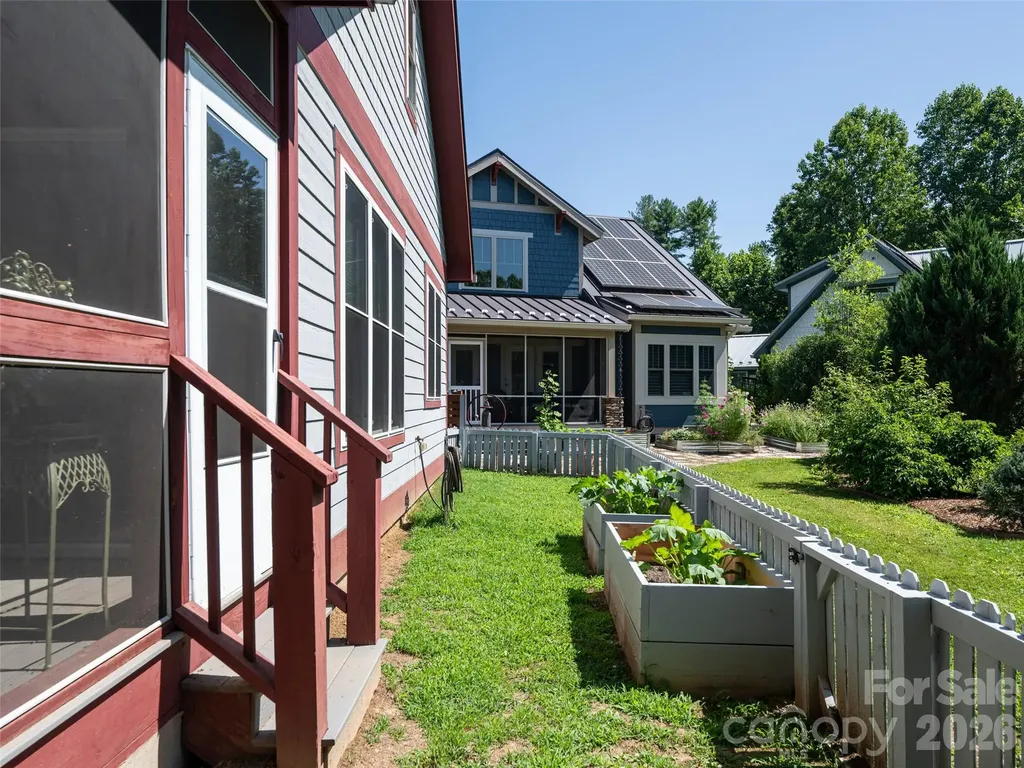 51 Verde Drive Asheville NC 28806