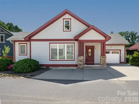 51 Verde Drive Asheville NC 28806