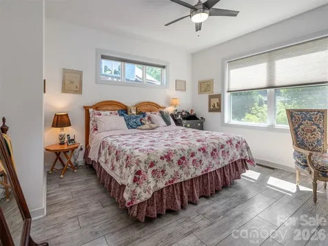51 Verde Drive Asheville NC 28806