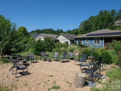 51 Verde Drive Asheville NC 28806