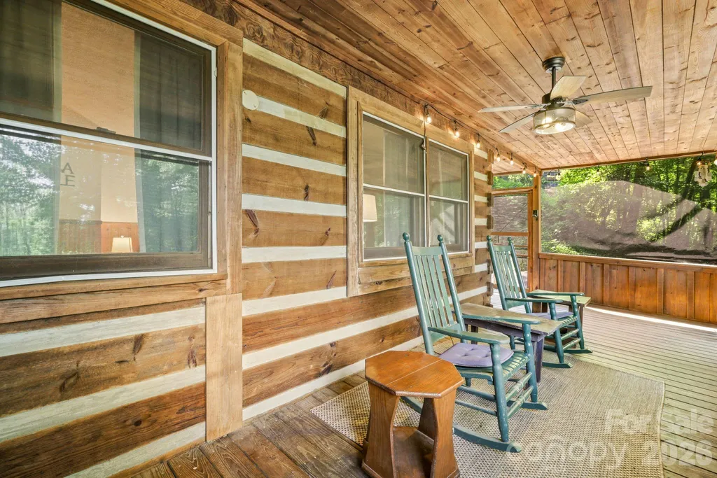 237 Biltmore Circle Bryson City NC 28713