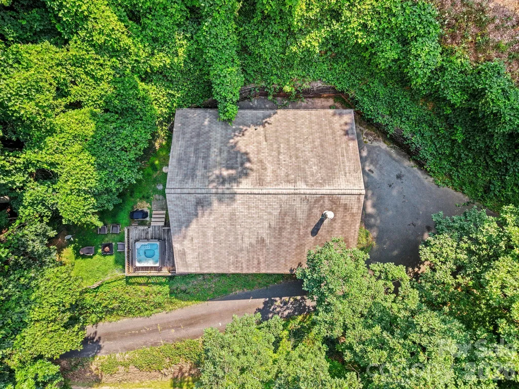 237 Biltmore Circle Bryson City NC 28713