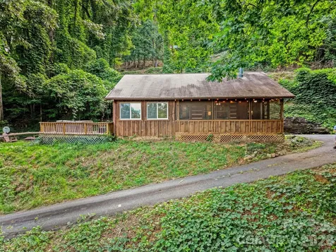 237 Biltmore Circle Bryson City NC 28713