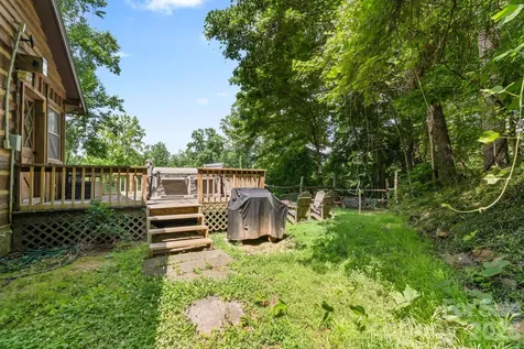 237 Biltmore Circle Bryson City NC 28713