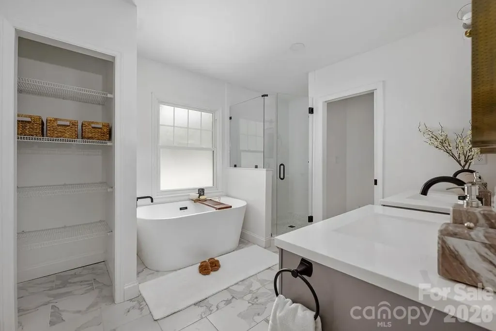 6614 Old Providence Road Charlotte NC 28226
