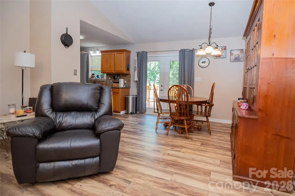 3611 Judea Drive Lenoir NC 28645