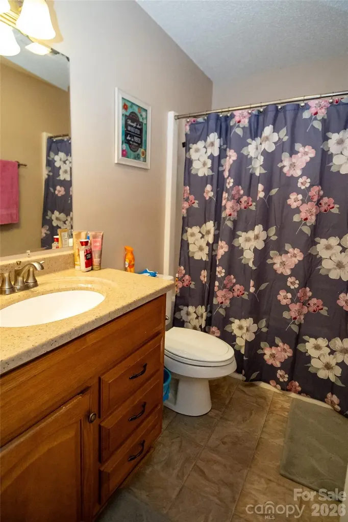 3611 Judea Drive Lenoir NC 28645