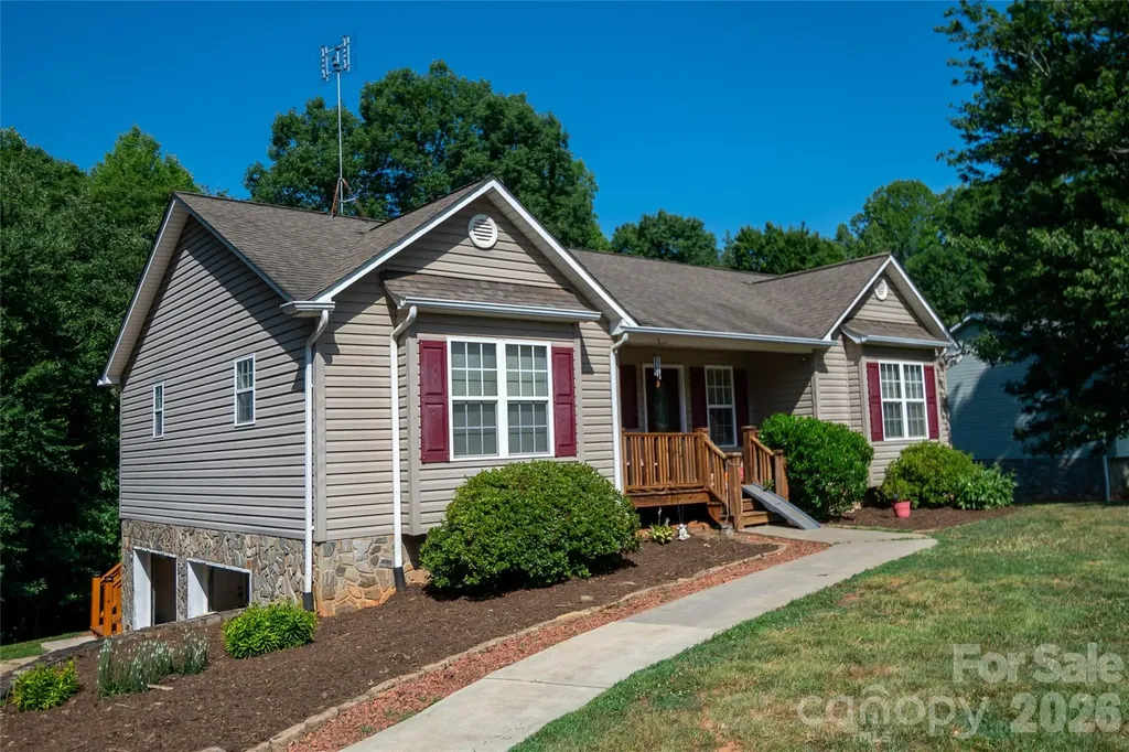 3611 Judea Drive Lenoir NC 28645