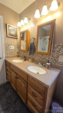 3611 Judea Drive Lenoir NC 28645