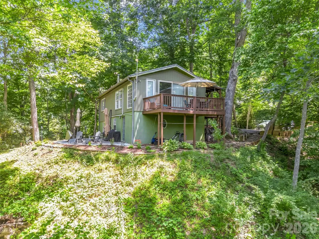 20 Kimberly Road Black Mountain NC 28711
