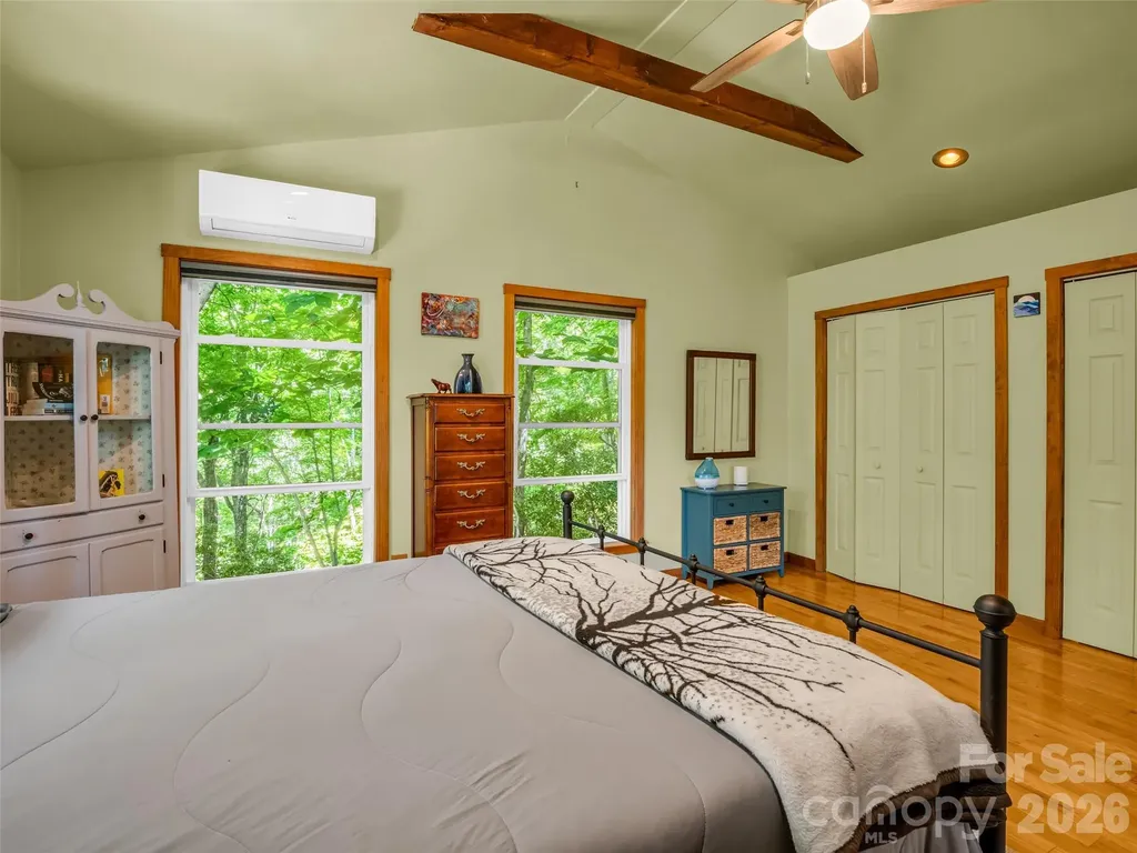 20 Kimberly Road Black Mountain NC 28711