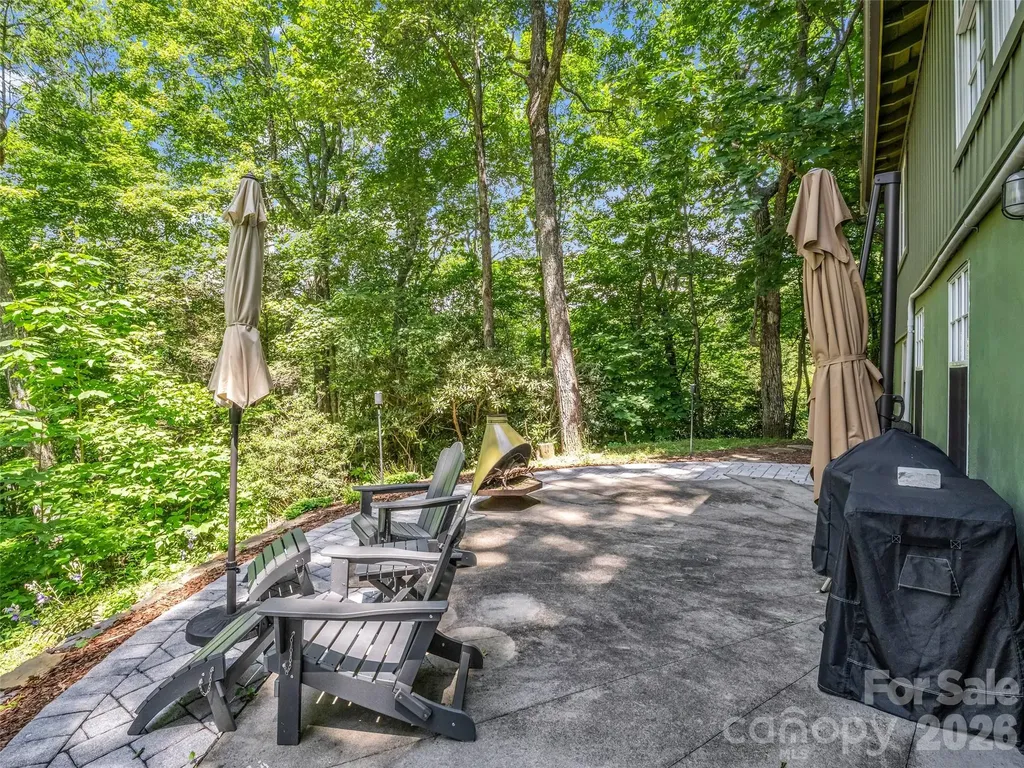20 Kimberly Road Black Mountain NC 28711