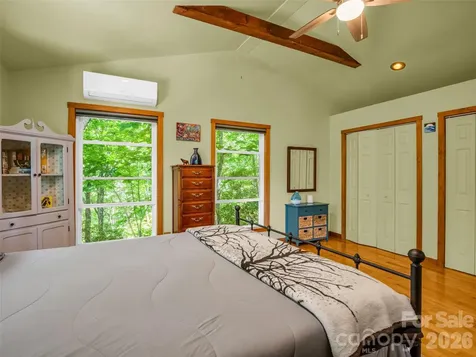 20 Kimberly Road Black Mountain NC 28711