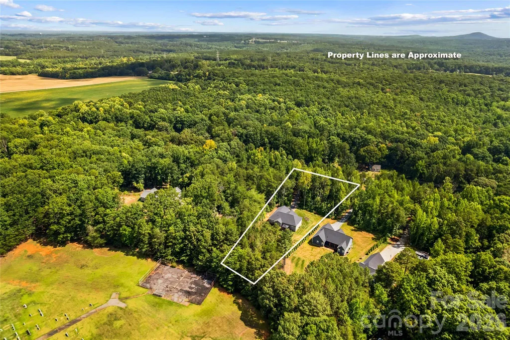 2512 Shuford Road Lincolnton NC 28092