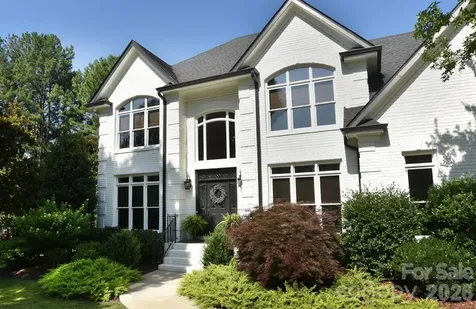 18719 Cannon Crossing Way Davidson NC 28036