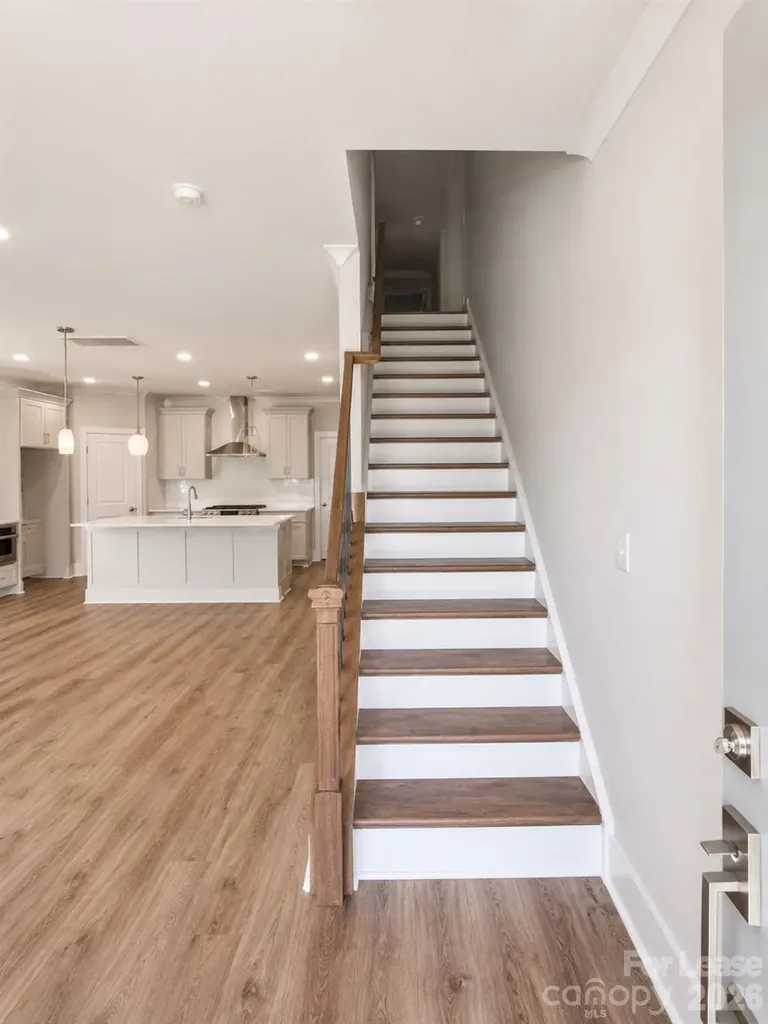 4638 Dogwood Place Charlotte NC 28212