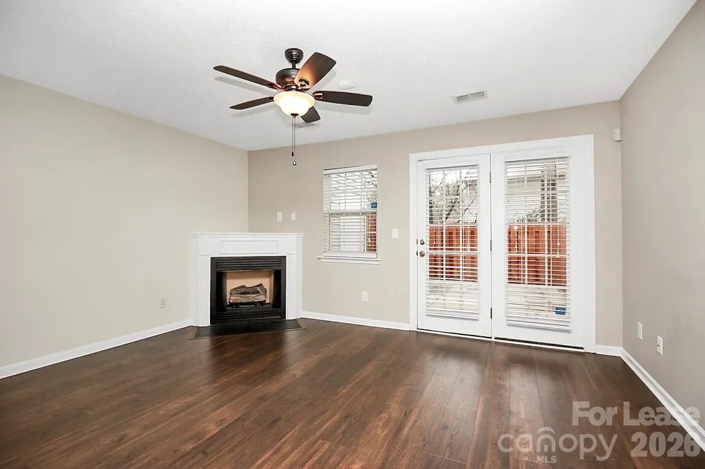 11633 Boxer Lane Charlotte NC 28269