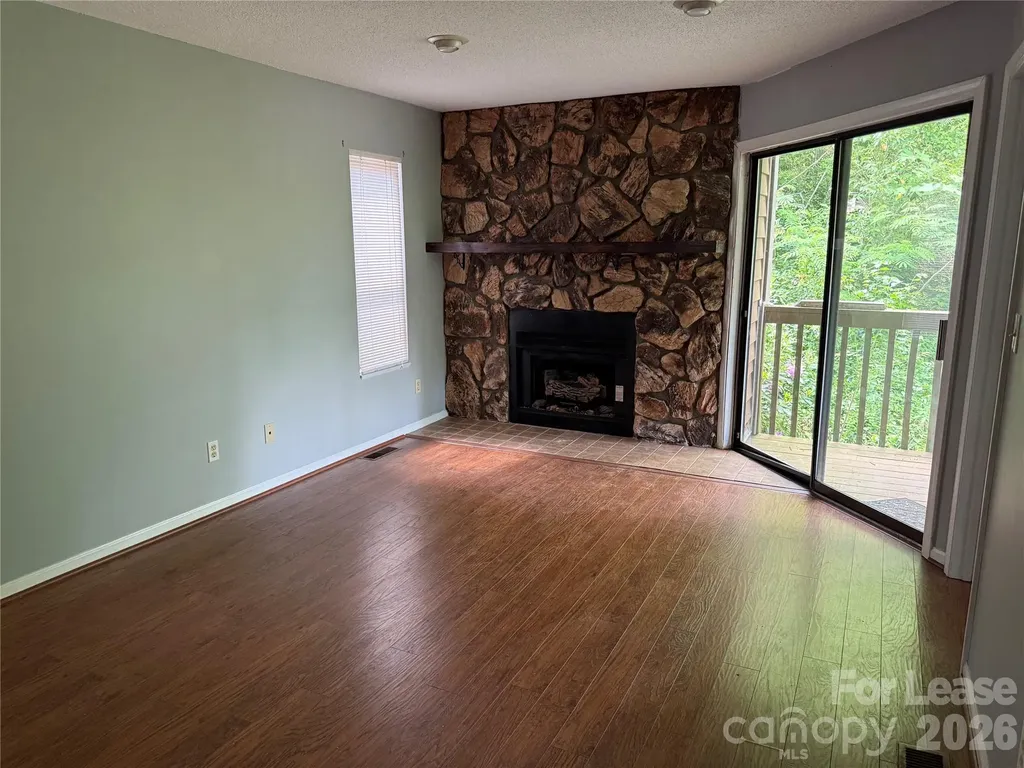 1420 11th Street Drive NW Hickory NC 28601