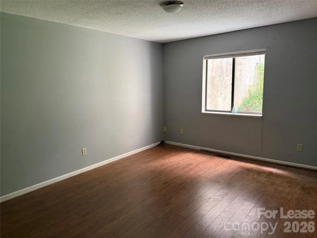 1420 11th Street Drive NW Hickory NC 28601