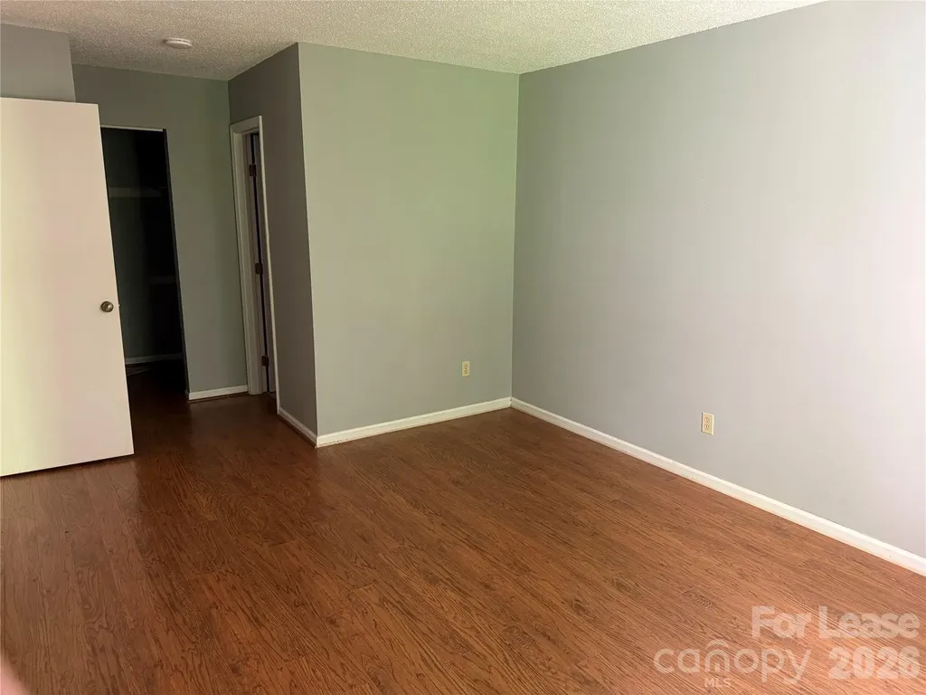 1420 11th Street Drive NW Hickory NC 28601