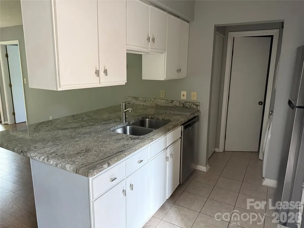 1420 11th Street Drive NW Hickory NC 28601