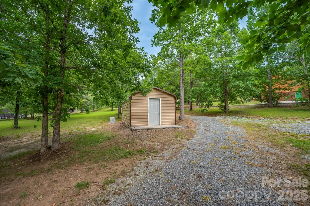 162 Sandstone Drive Union Mills NC 28167