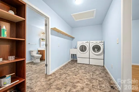 162 Sandstone Drive Union Mills NC 28167